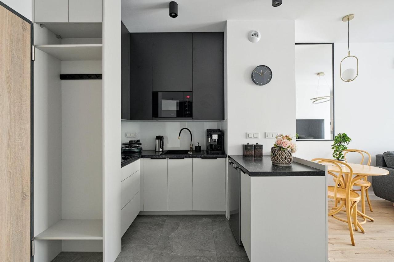 Optykow 3A Cozy Studio Promenada Leilighet Warszawa Eksteriør bilde
