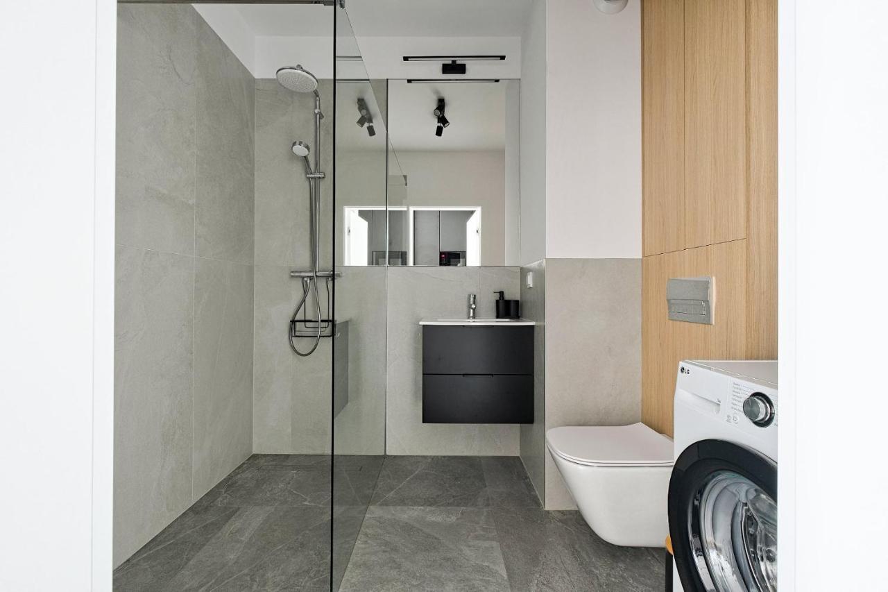 Optykow 3A Cozy Studio Promenada Leilighet Warszawa Eksteriør bilde