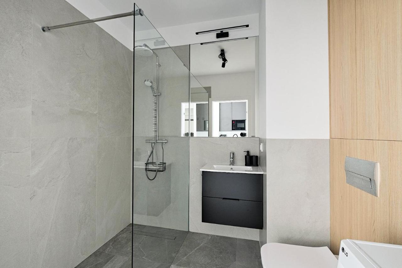 Optykow 3A Cozy Studio Promenada Leilighet Warszawa Eksteriør bilde